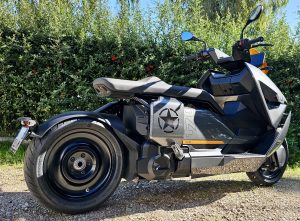 BMW CE-04 scooter électrique occasion 2022 vue arrière 